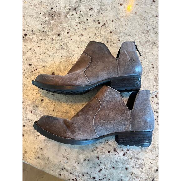 Born Kerri Suede Bootie Gray Size 8 - Picture 7 of 8